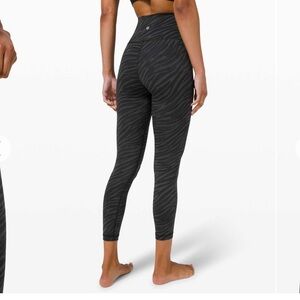 LULULEMOM WUNDER UNDER HIGH RISE 25” LUXTREME LE TIGRE